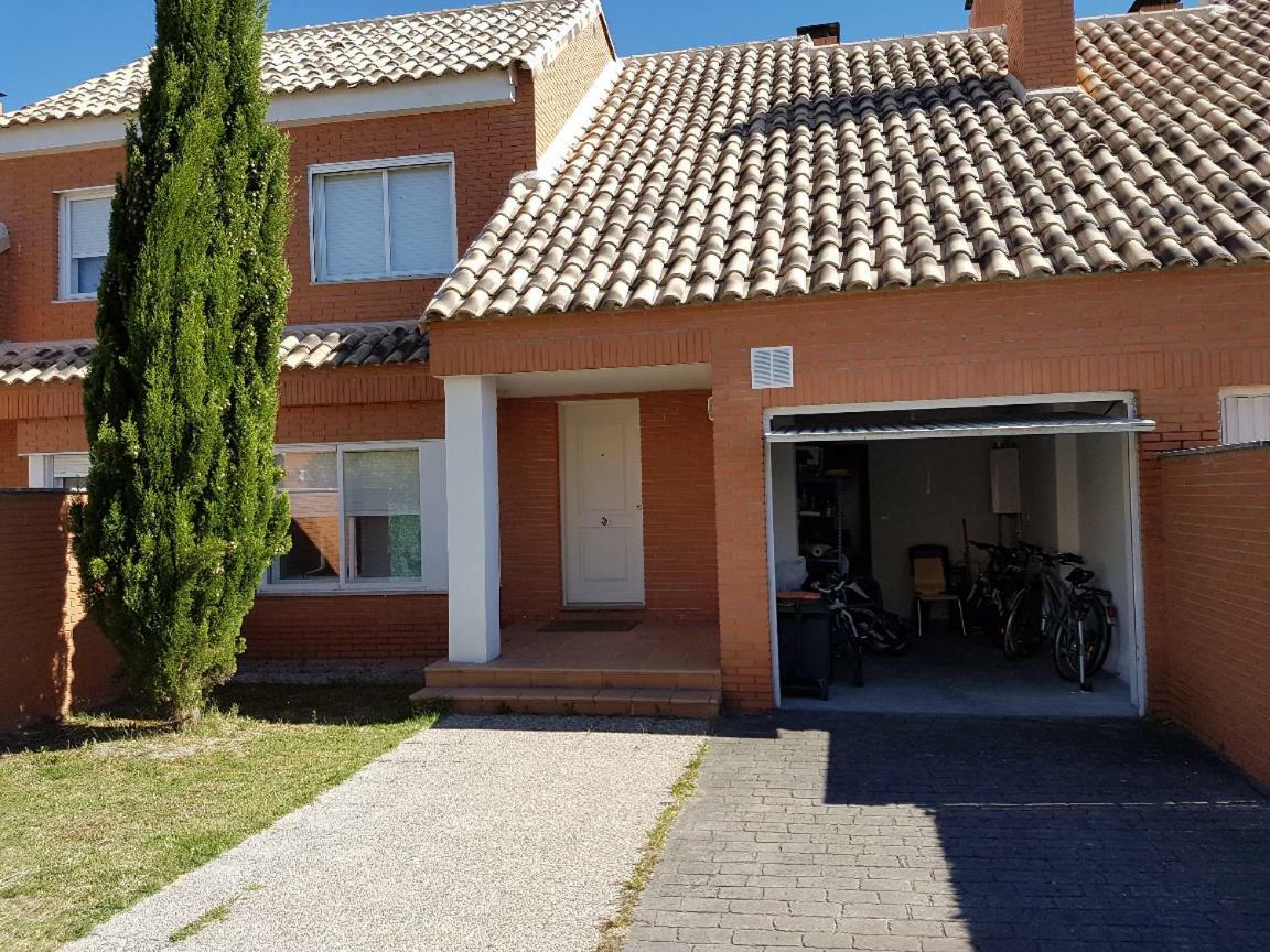 Willa Casa Tuerces Aldeamayor de San Martin Zewnętrze zdjęcie